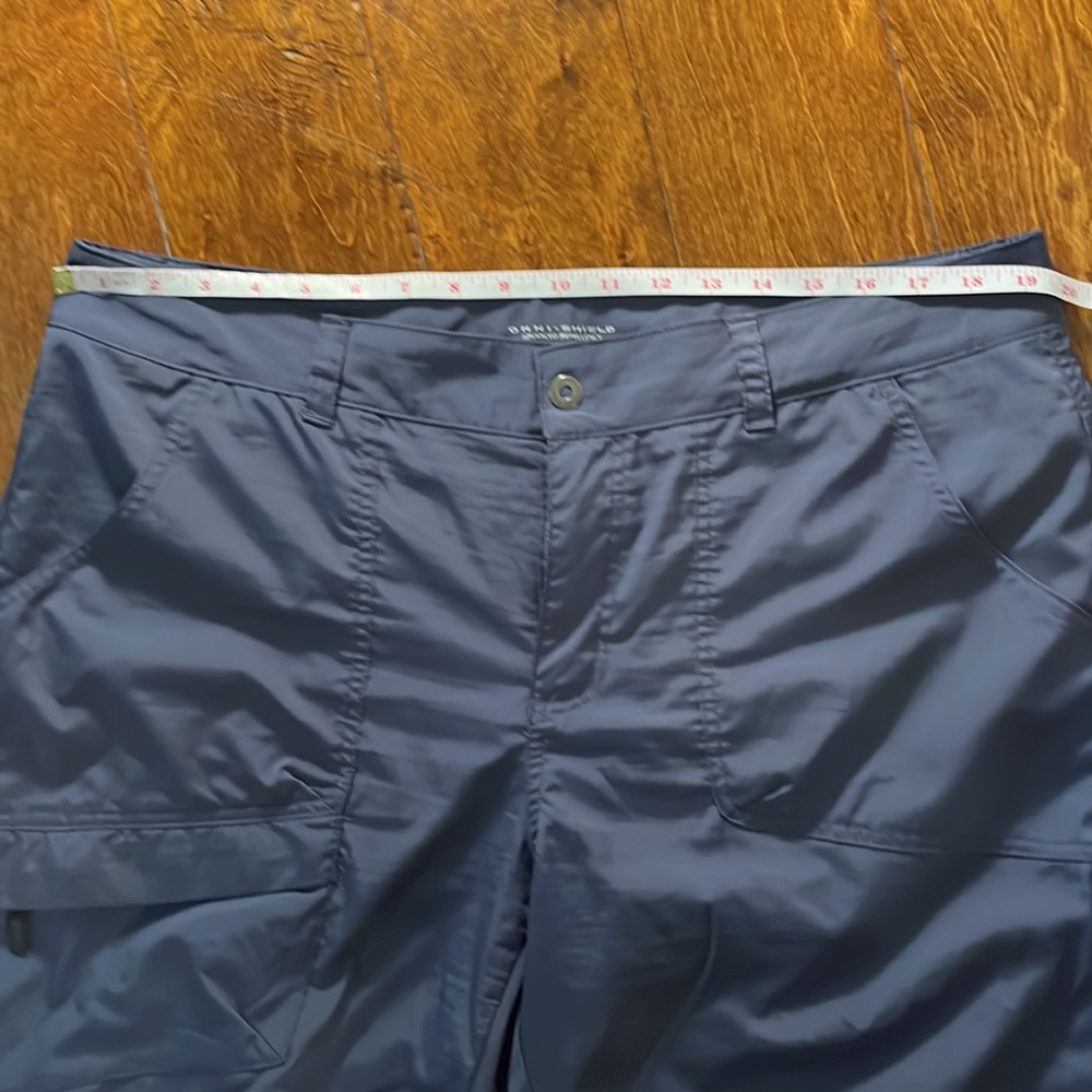 Columbia Omni-Shield capris NWOT - Picture 6 of 8